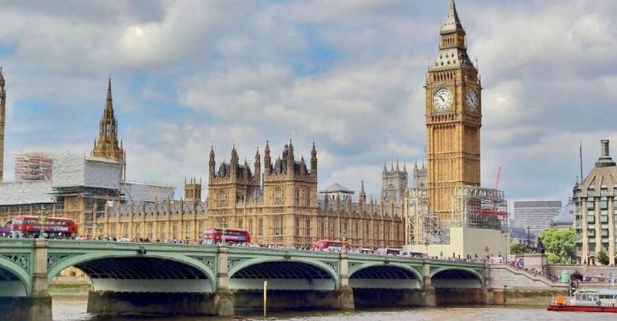 4-Hour Private Tour of London in a Panoramic Black Cab - Key things that make this London black cab tour worth your time