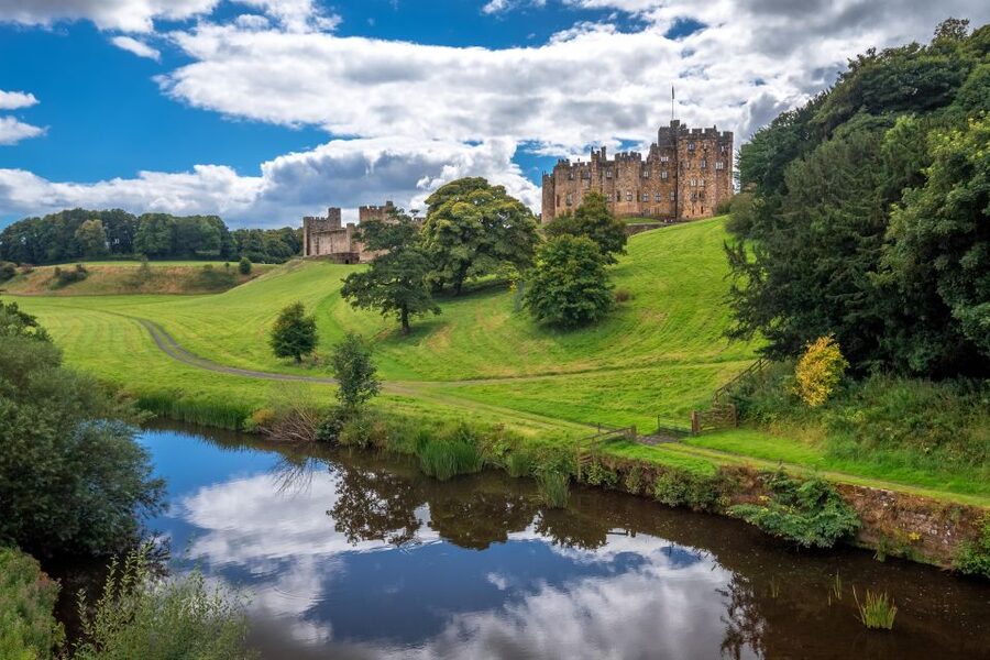 Alnwick Castle and Scottish Borders Tour from Edinburgh - Bamburgh Castle is optional: should you add entry?