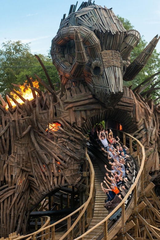 Alton Towers Resort: Entrance Ticket - How to fit a 1 to 2 day visit without rushing your knees