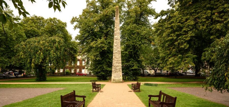 Bath : 2 Hour Historic Walking Tour With An App - The Holburne Museum and the finish at Jane Austen’s Courtyard Apartment