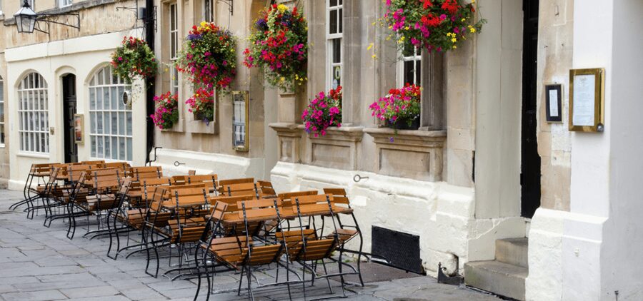 Bath: Bridgeton Walking Tour with an APP - A self-guided Bridgerton walk that actually fits real travel days