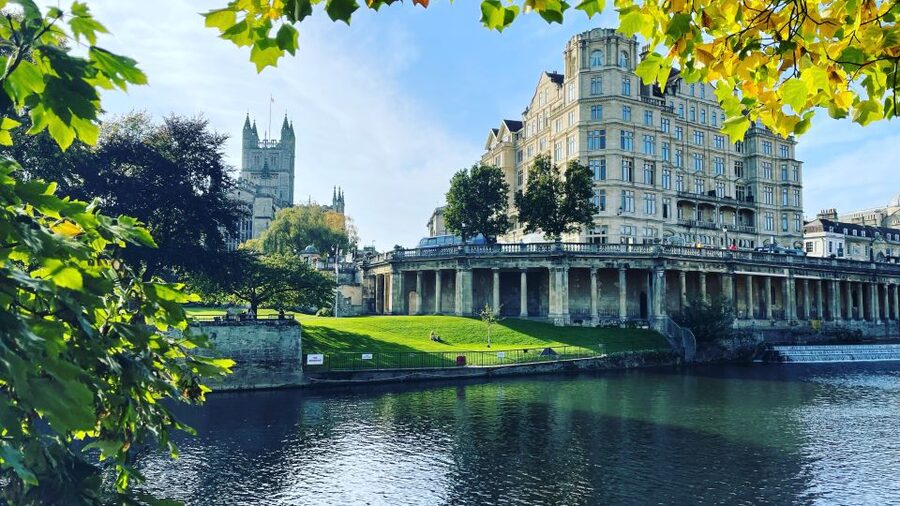 Bath: Guided Walking Tour - Getting ready: what to bring for a smooth 2 hours