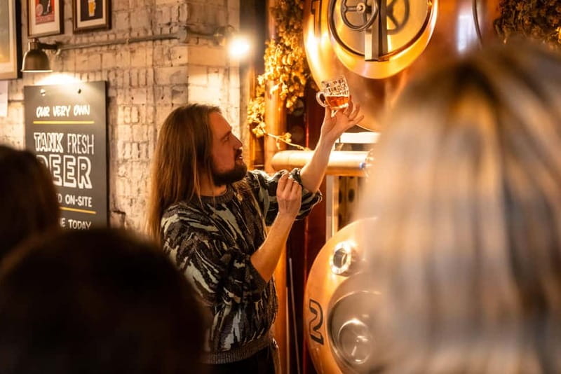 Bath: Guided Walking Tour with Beer Tastings - Five half-pints of beer styles: how the tastings actually help you learn