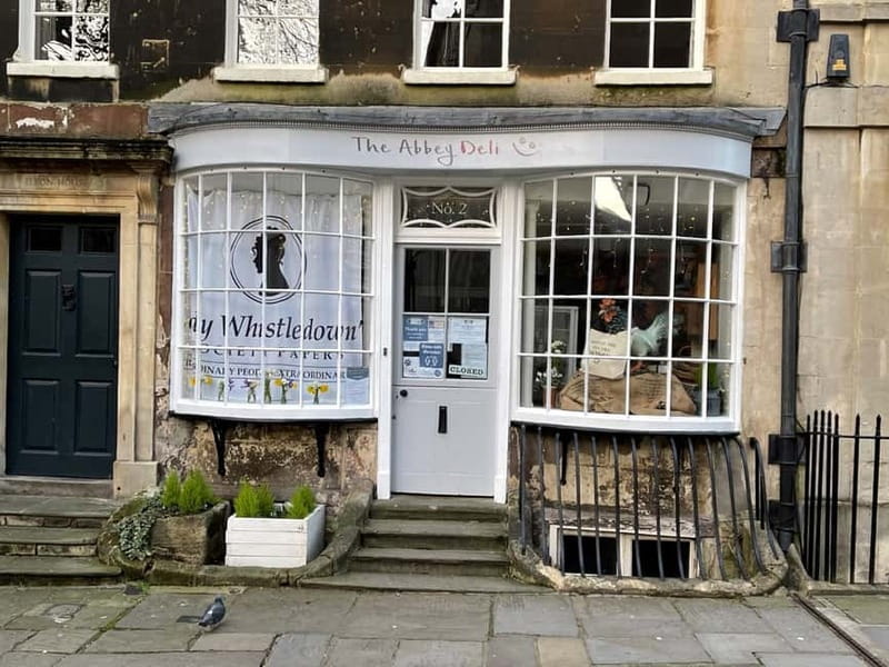 Bath: Private Bridgerton Walking Tour for upto 20 people - Walking the Royal Crescent and major landmarks without rushing