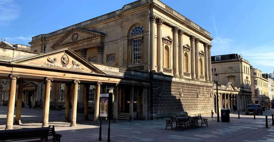Bath: Private Unconventional History of Bath Walking Tour - Price and Value for a Private Group Up to 9