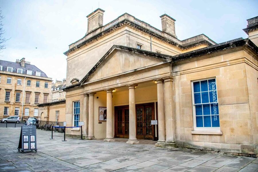 Bath: Private Walking Tour - Crossing Pulteney Bridge: The Moment Bath Looks Like It Belongs in Film
