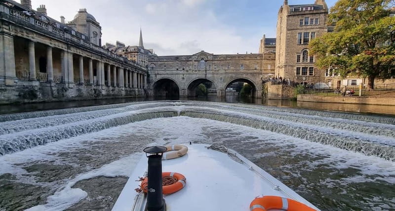 Bath: Sightseeing Boat Cruise with Prosecco - Finding Bath Quays Waterside and Boarding Without Stress