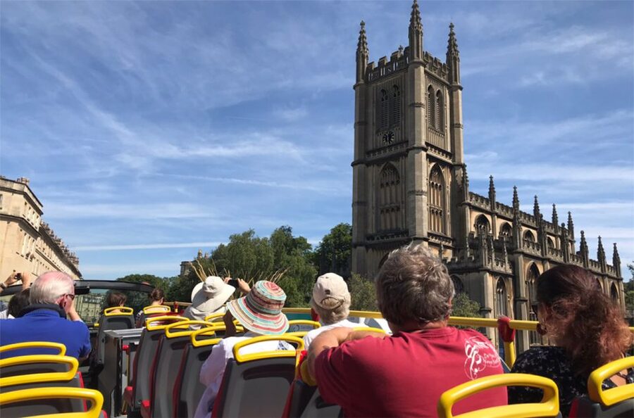 Bath: Tootbus Bath Discovery Hop-On Hop-Off Tour - Audio on headphones, plus the Tootbus app in your pocket
