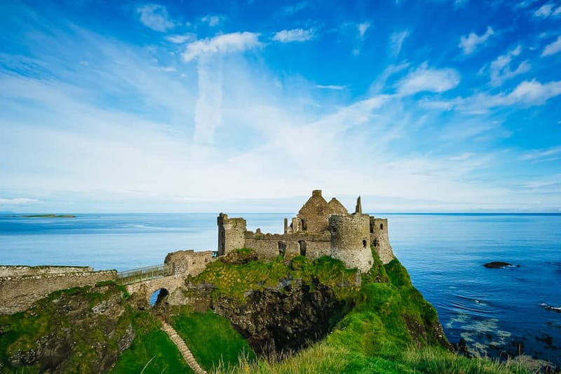Belfast: Giant's Causeway, Dark Hedges, and Dunluce Castle - Giant’s Causeway: basalt columns, sea air, and a legend you’ll remember
