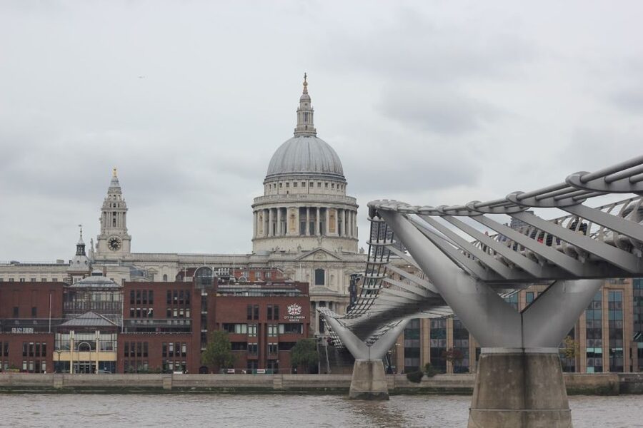 Best of London Electric Bike Tour - Big Ben and Parliament: Standing in the Shadow of Power