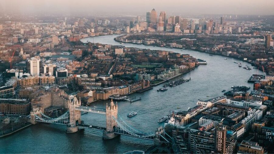 Best of London Walking Tour-3 Hours, Small Group max 10 - Pace, Weather Gear, and What to Wear So You Actually Enjoy It