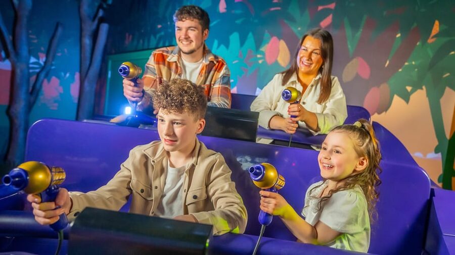 Birmingham: Cadbury World & SEA LIFE Birmingham - Your Cadbury World Timing: Self-Guided Main Attraction Plus Extra Stops