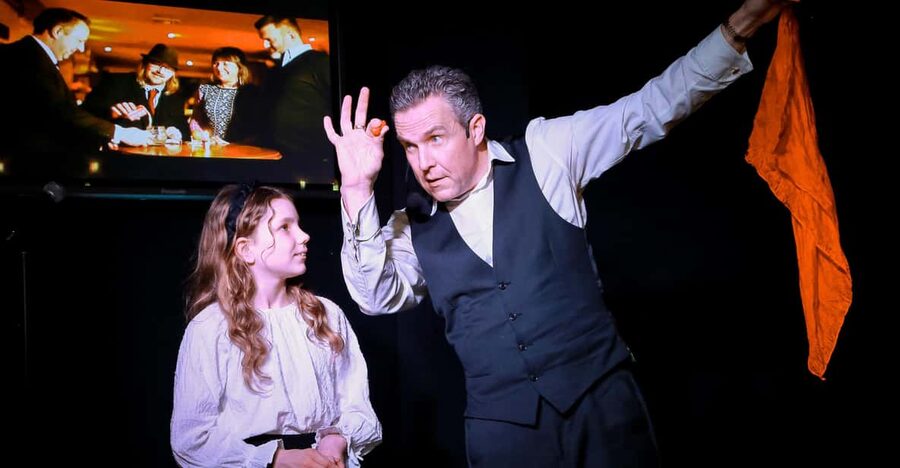 Blackpool: Family Magic Show with Award-Winning Magician - Plan for the Bar: Drinks During the Performance