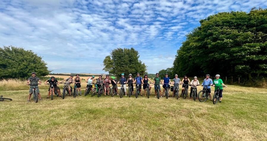 Brighton: Electric Mountain Bike Rental - Getting your e-bike sorted at Cannonball Bikes Brighton