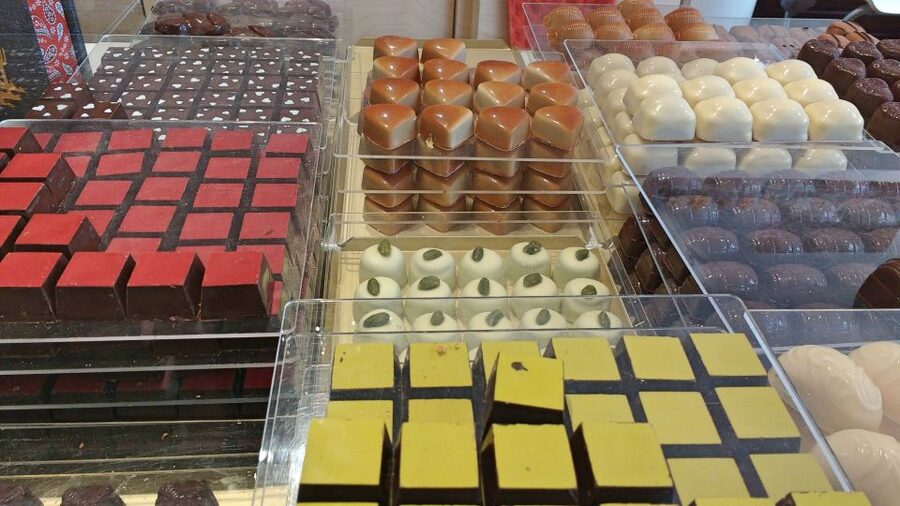Brighton: Guided Chocolate Tour with Tastings - What the 2-Hour Chocolate Walk Really Feels Like