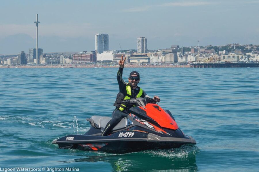 Brighton: Jetski Ride - Pontoon 6 to briefing mode: what happens before the throttle