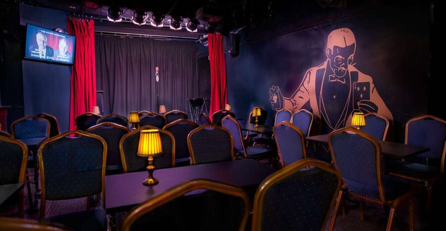 Bristol: The House Magicians Comedy and Magic Show - Interval Treats: Pizza and Prosecco Without the Fuss