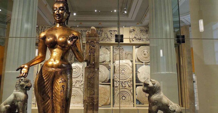 British Museum Tour: Rosetta Stone, Parthenon, Mummies - Sutton Hoo: Anglo-Saxon power, buried and preserved