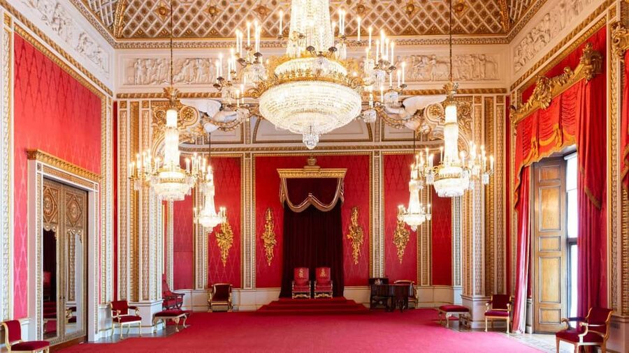 Buckingham Palace State Rooms Entry & Royal London Audio App - Key points before you go