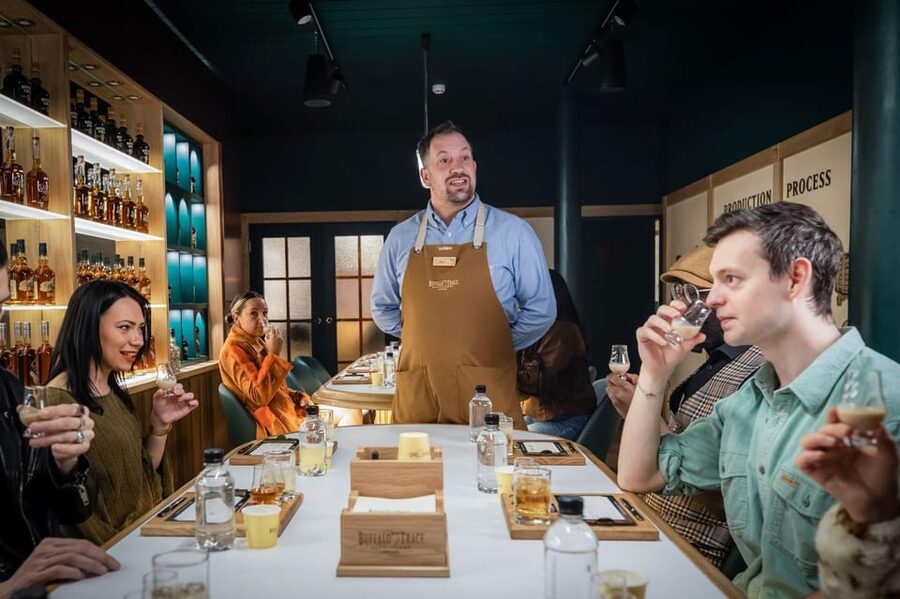 Buffalo Trace Distillery: Whiskey Tasting Experience - Why Buffalo Trace Distillery London feels like a Kentucky-style tasting