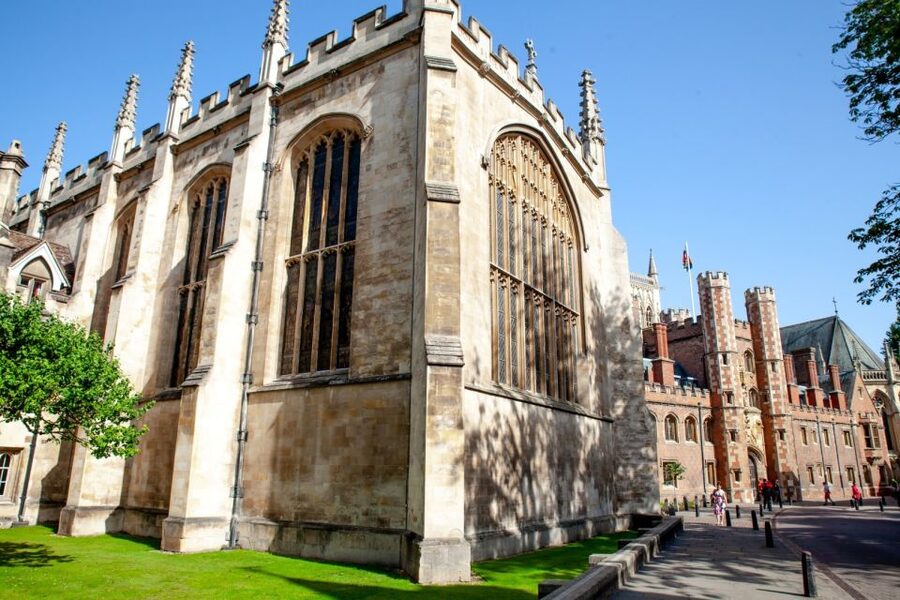 Cambridge: 2-Hour Private University Walking Tour - Meeting Outside Fudge Kitchen, Then Getting Your Bearings Fast