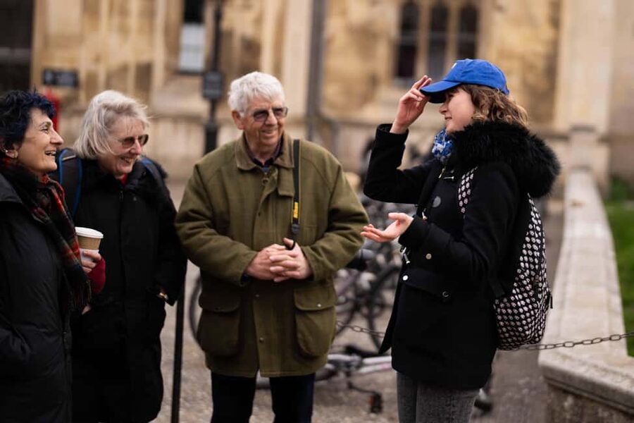 Cambridge: Alumni-led Tour & Punt w/ King's College Option - Key things that make this Cambridge tour work