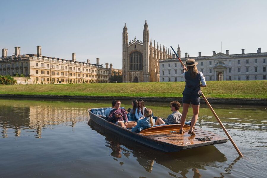 Cambridge: Guided Shared River Punting Tour - Clare and the Mathematical Bridge: where the details feel personal