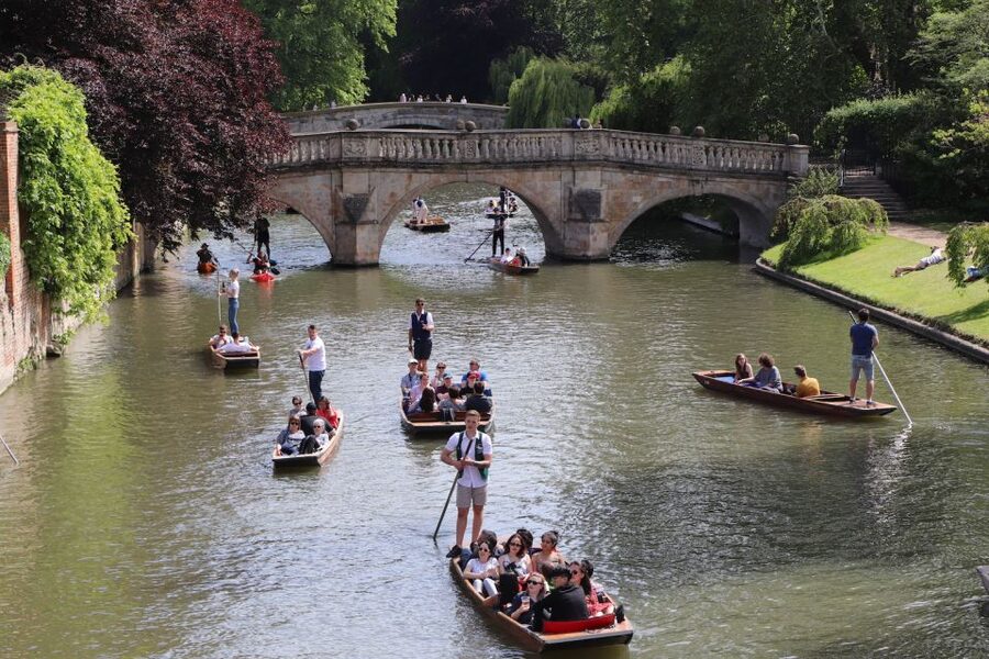 Cambridge: Private Chauffeured Punting Tour - Key Points Before You Go