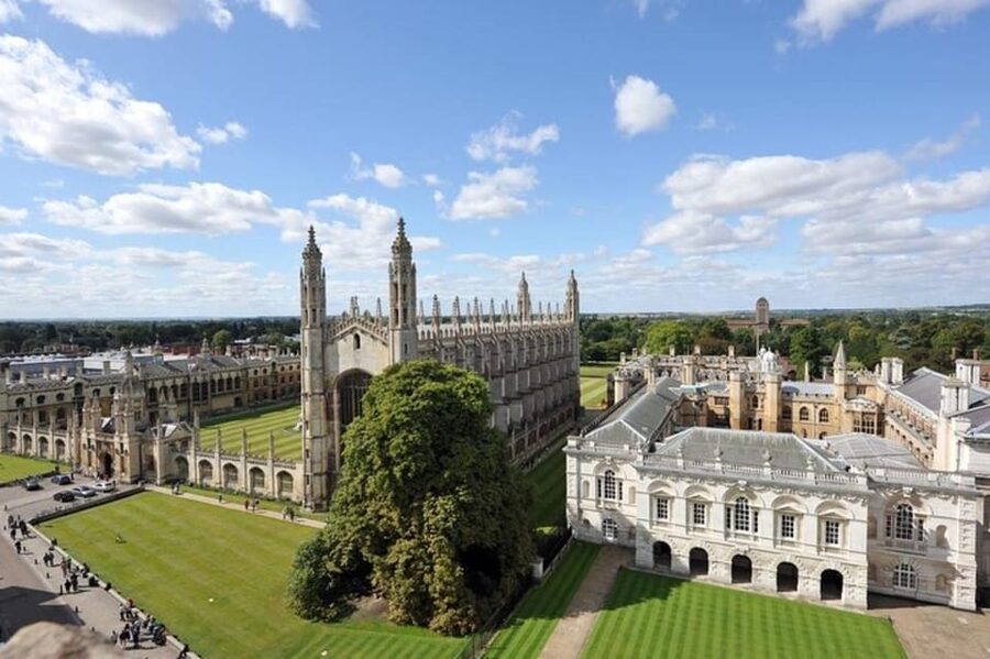 Cambridge: Sightseeing Walking Tour with a Local Guide - Price and value: is $88 for 3 hours a fair deal?