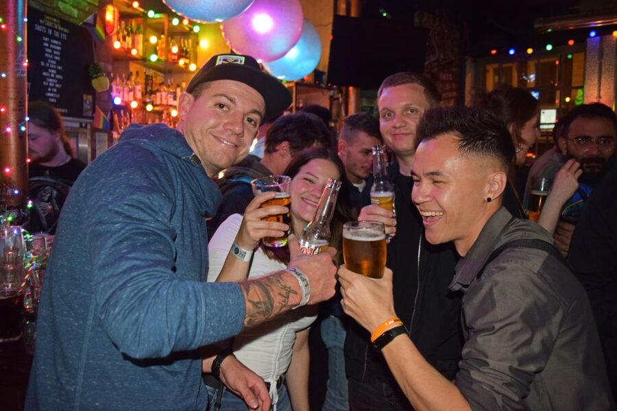 Camden Pub Crawl & Bar Tour London - Drink deals and value, how the math usually works