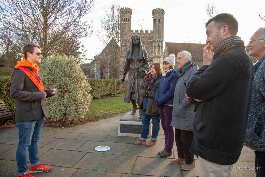 Canterbury: City & Cathedral Private Guided Tour - Who should book this Canterbury City and Cathedral tour