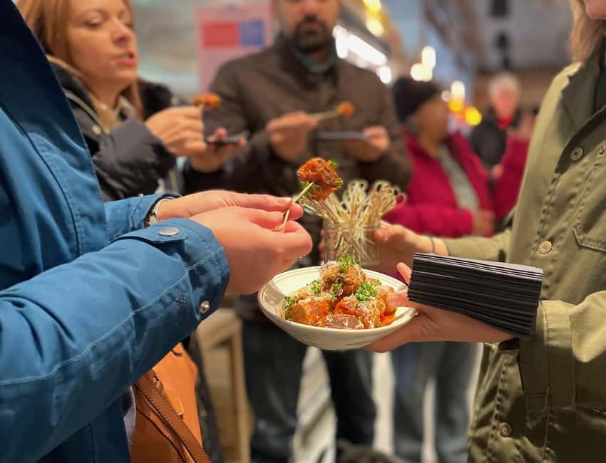Cardiff: City Flavors Guided Food Tour with 8 Tastings - Key things to look forward to