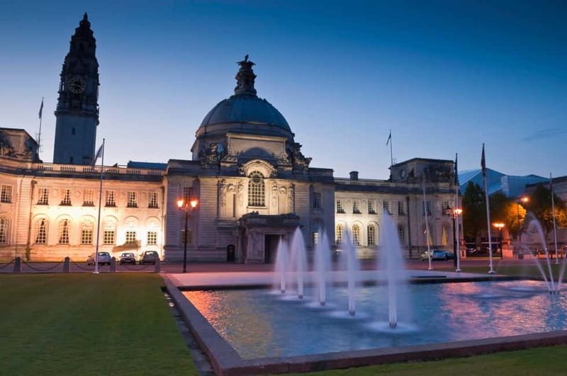 Cardiff Day Tour from London with Local Guide (Visit Wales) - Key Highlights Worth Waking Up For