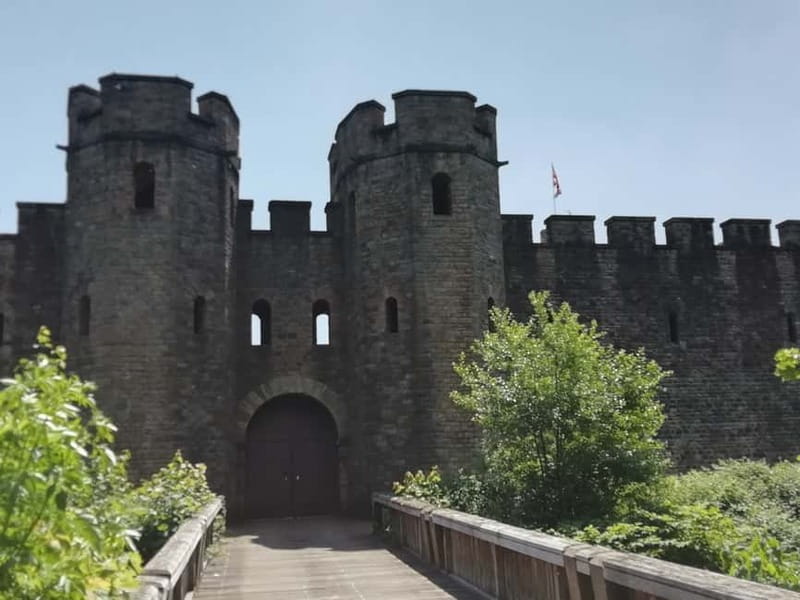 Cardiff: Private Half-Day City Center and Bay Walking Tour - Butetown and the Coal Exchange Hotel: old industry, new neighborhoods