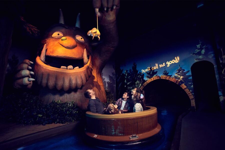Chessington World of Adventures Resort: Entrance Ticket - Queues, Cleanliness, and Food Costs: What Can Go Right, What Can Go Wrong
