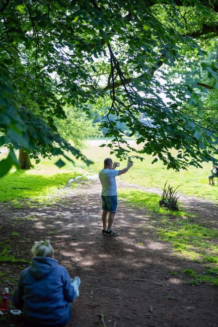 Cockington: Sunset Sketch and Stroll with Sketch Kit - Plein air practice that works even when the light shifts