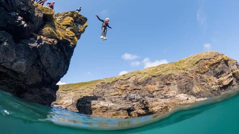 Cornwall: Coasteering & Cliff Jumping Adventure - Your Footwear Choice Can Make or Break the Day