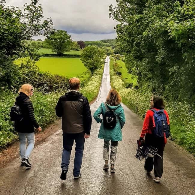 Cotswolds: One Day Cotswolds Walking Tour - GoCotswolds style: easy pace, real villages