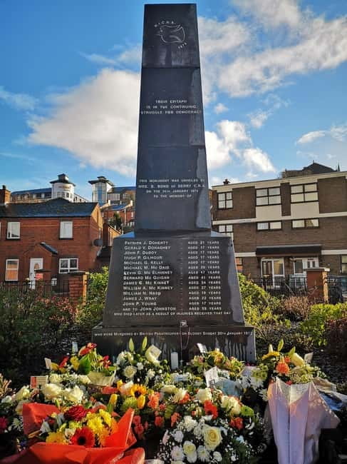 Derry City: The Bloody Sunday Story Walking Tour - Walking the Bogside with lived memory, not just dates