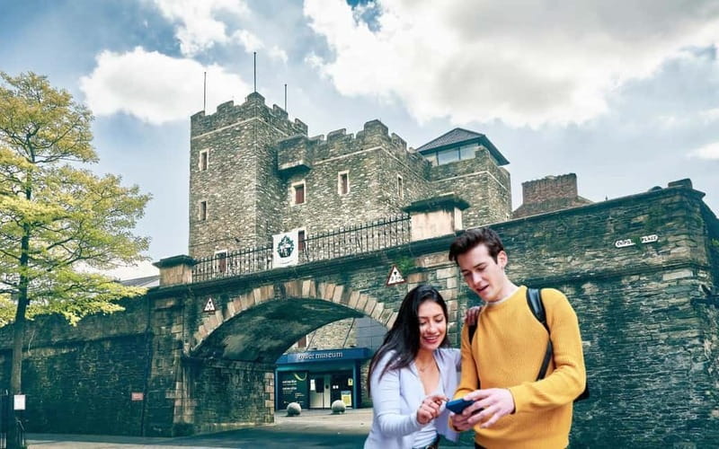 Derry: City Walking Tour & Exploration Game - Key things to know before you go