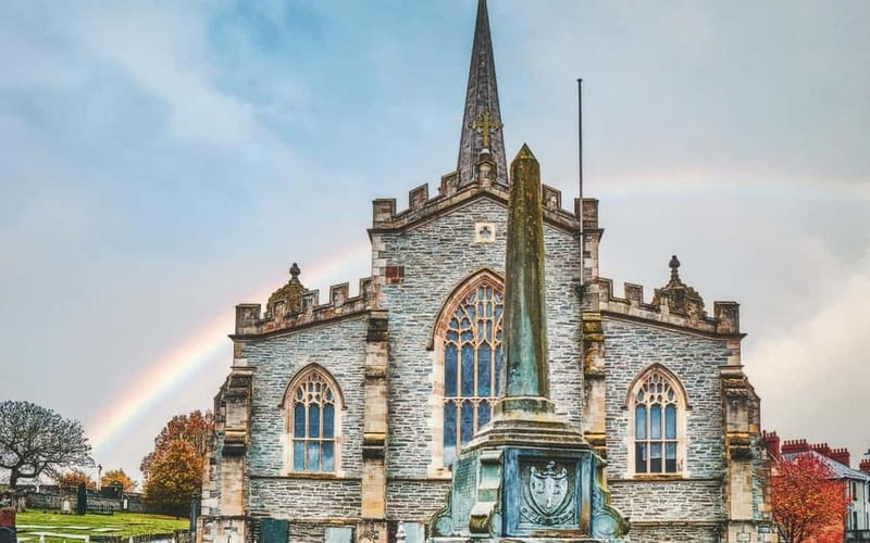 Derry: City Walking Tour & Exploration Game - Turning Derry landmarks into a game you control