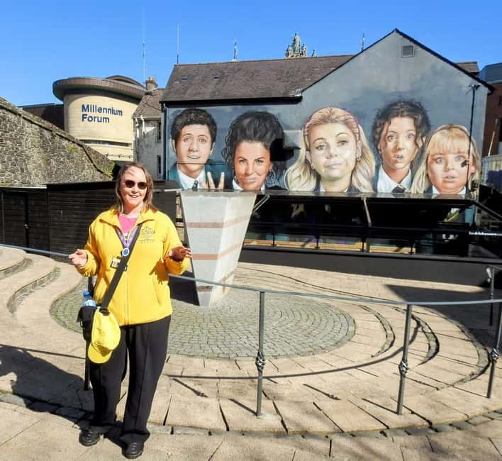 Derry: Guided Derry Girls TV Show Public Tour - Pump Street: show scenes you can photograph and place