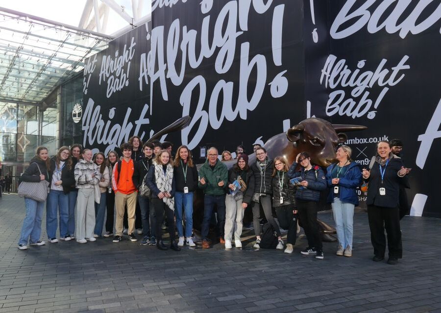 Digbeth, Public art and Peaky Film Guided Walking Tour - Meet Jonathan Berg, and learn how to see street art like a map