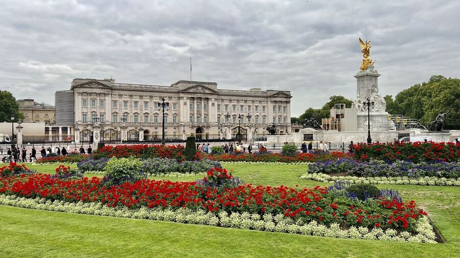 Early Access:Tower of London Opening Ceremony & Royal London - Tower of London opening ceremony and early entry: the smart way to start