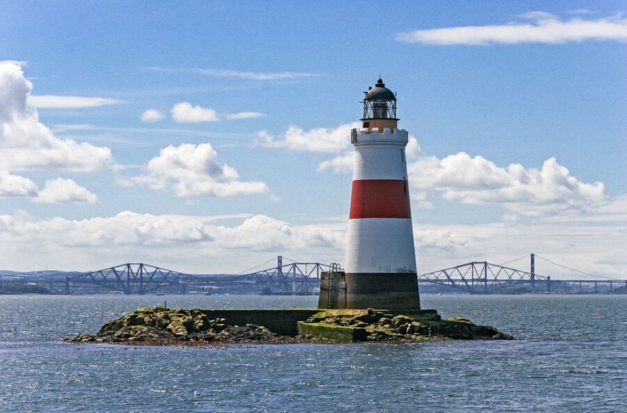 Edinburgh: 'Firth of Forth' Three Bridges Sightseeing Cruise - Timing your day: how to make the most of 90 minutes