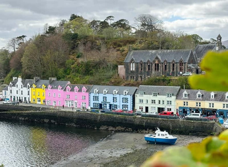 Edinburgh: Isle of Skye, Inverness, and Highlands 3-Day Tour - Day 4 and 5: Isle of Skye’s big hitters, plus Portree lunch