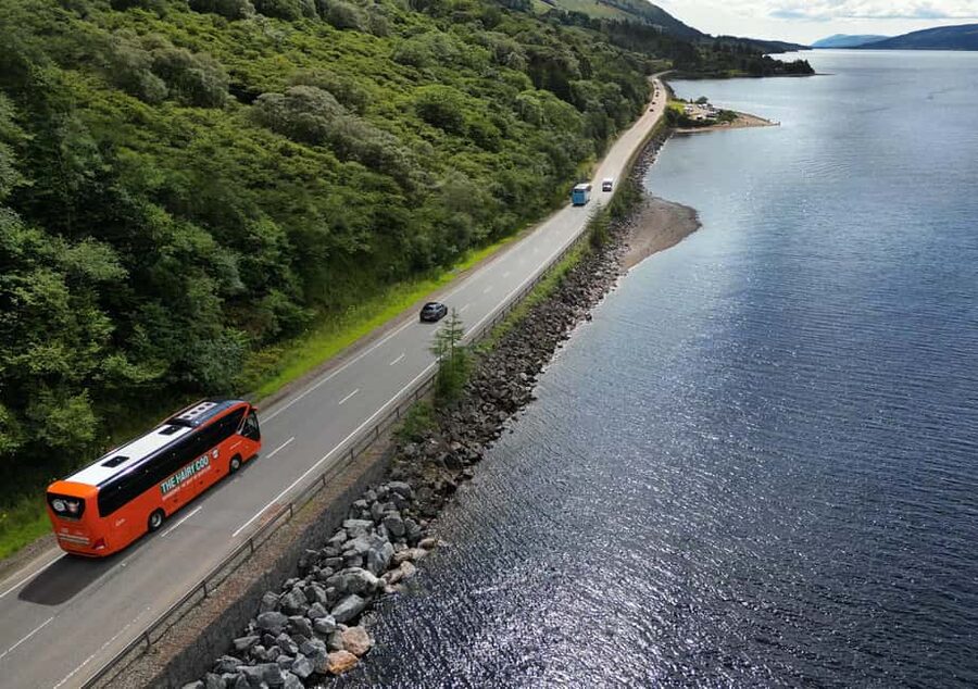 Edinburgh to Inverness: Glencoe, Glenfinnan and Highlands - Meeting at Burns Monument: how to start smoothly