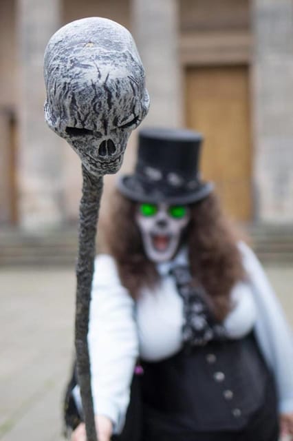 Elgin: High Street Graveyard Walking Tour - Key highlights to look for