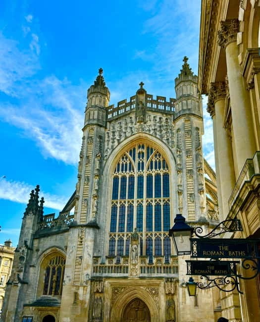 Explore Bath in Spanish: With Olga, local guide - Key points you’ll care about