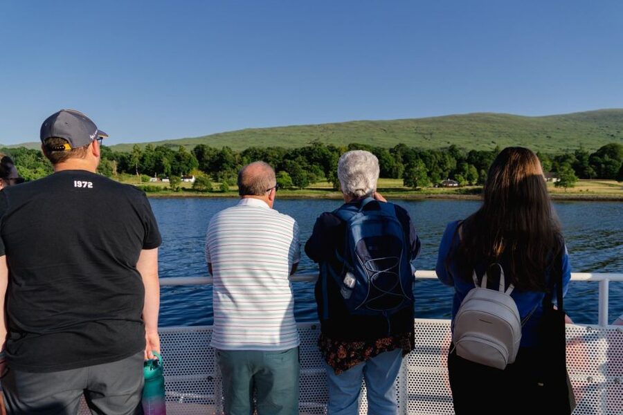 Fort William: Seal Island Boat Tour - Black Rock Seal Island, how close you really get and how to watch right